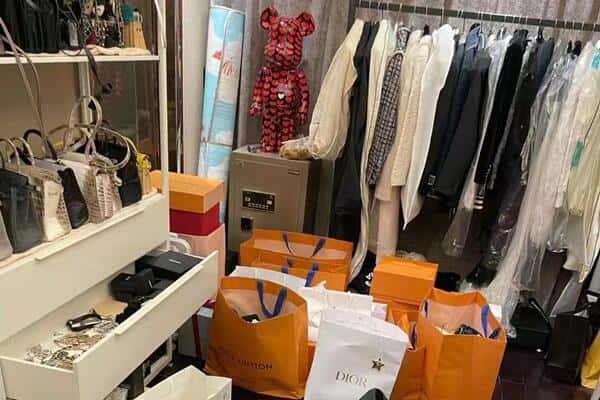 霍邱县回收一线品牌衣服